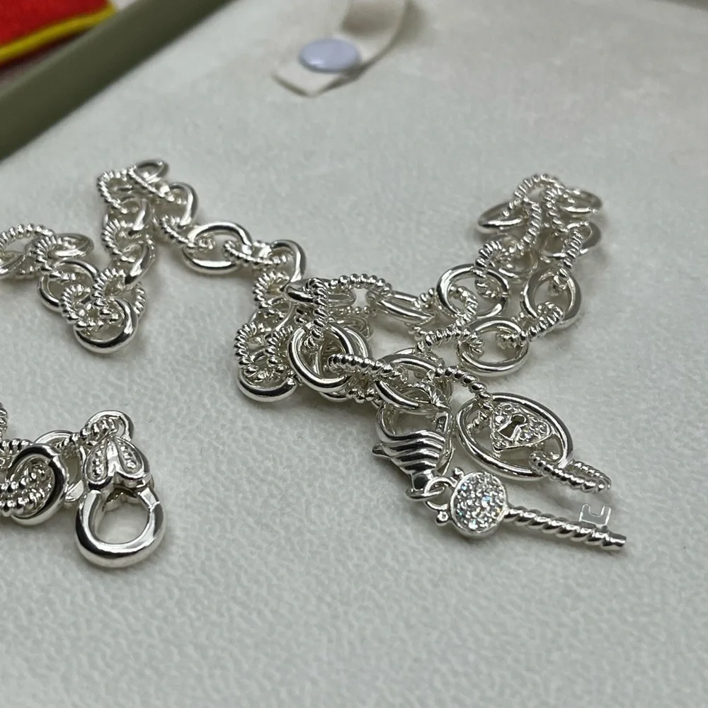💎 Vintage Judith Ripka Sterling Silver Heart & Key Statement Necklace w/Box Cer - Picture 13 of 16